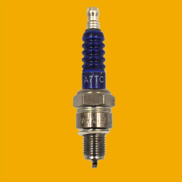 Hot Selling Motorcycle Spark Plug for CB125s Motorcycle Engine
