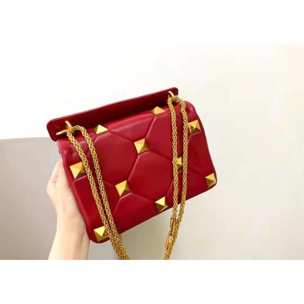 Handhold Gold Rivet Leather Luxury Chain Bag Rhomboid Pattern
