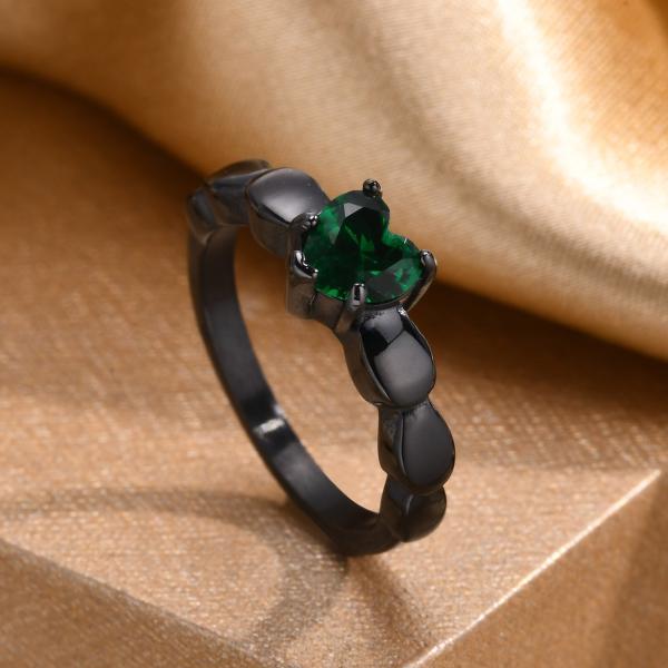 Channel Setting Inlay CZ Stainless Steel Rings 18K Gold Plated For Wedding Engagement