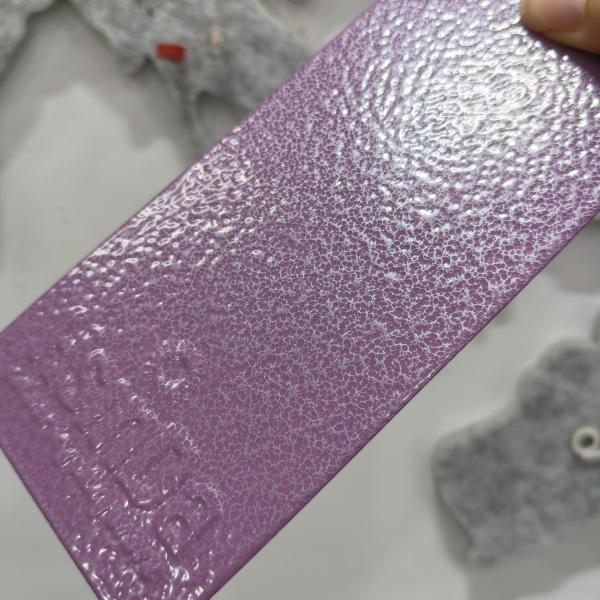 Revêtement en poudre martelé 100 % solide avec une granulométrie moyenne de 32 à 42 µm et une densité de 1,2 à 1,7 g pour un revêtement métallique supérieur
