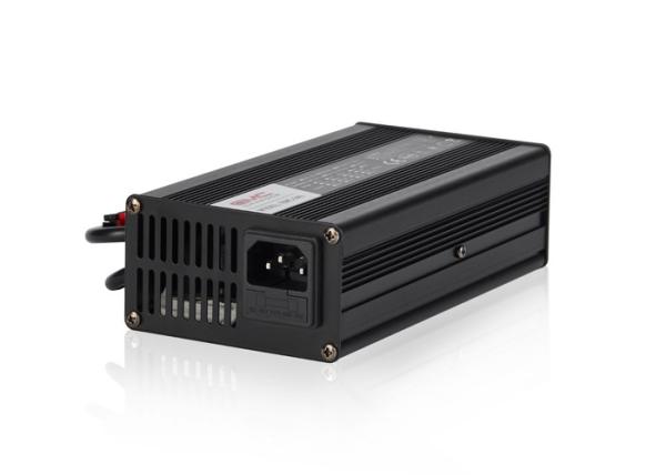 EMC-240 24V7A Aluminum lead acid/ lifepo4/lithium battery charger for golf cart, e-scooter