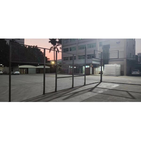 20m*10m Size Eco-friendly Padel Court with Hot Galvanized Steel Structure for Outdoor Sports