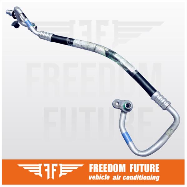 97762-C1600 Pipe de décharge de courant alternatif pour voiture Hyundai Sonata 2.0 2.4L Adapte 15-19 OEM