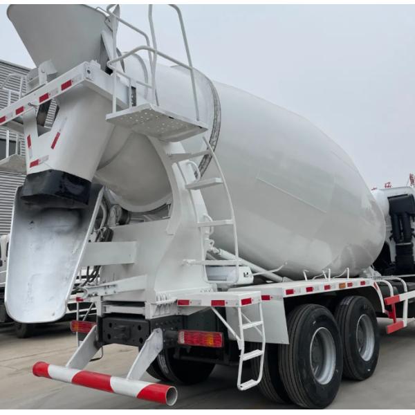 Подержанный HOWO 6X4 12 М3 Бетонный смеситель
