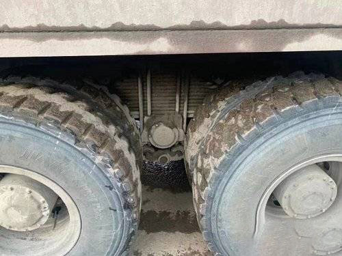 Hongyan Genlyon 8x4 Tipper Dump Truck Fast 12JSD220T Transmission