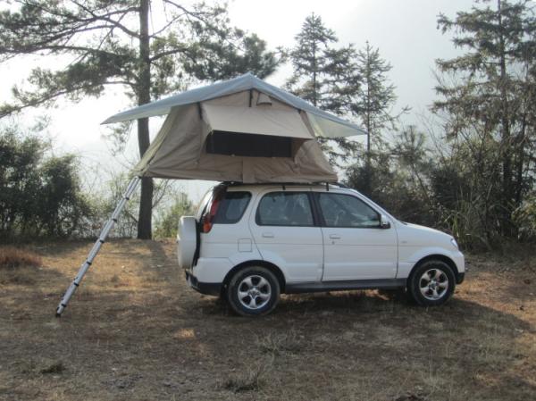 Family 4 Person Roof Top Tent Large Capacity 145x125x28 Cm Fold Size