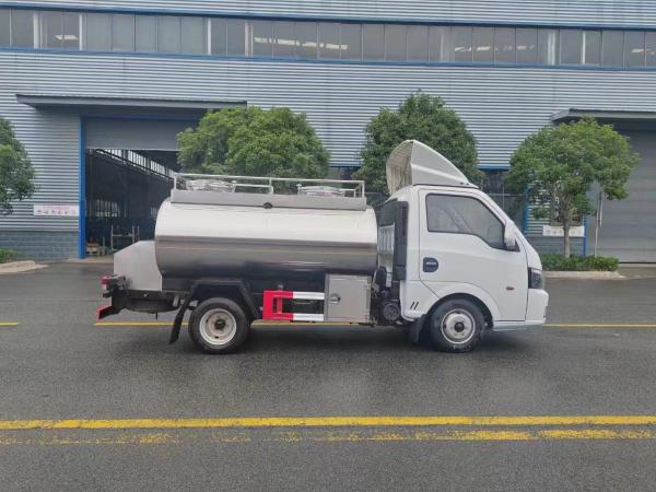 Dongfeng DFAC Food Grade Stainless Steel Tanker Truck 8000 Liter Milk Tank Truck