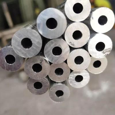 Thick Wall Tube Aluminium Seamless Pipe 1050 2024 5052 Round Square Bar