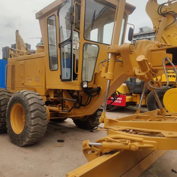 140K Grader 14 тонн Использованный дорожный градир