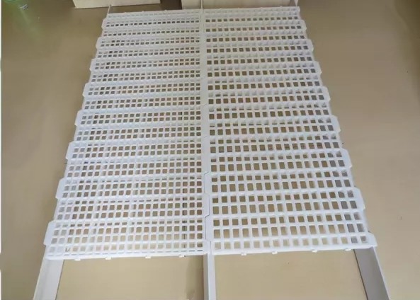 настил предкрылка 25*20mm для птицы