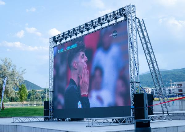 P8 Ecrãs LED de aluguer a cores para desporto e eventos