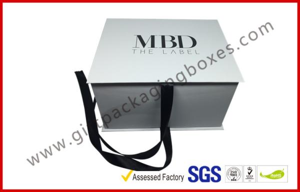 Simple White And Black Apparel Gift Boxes With Ribbon / Duplex Board Gift Box
