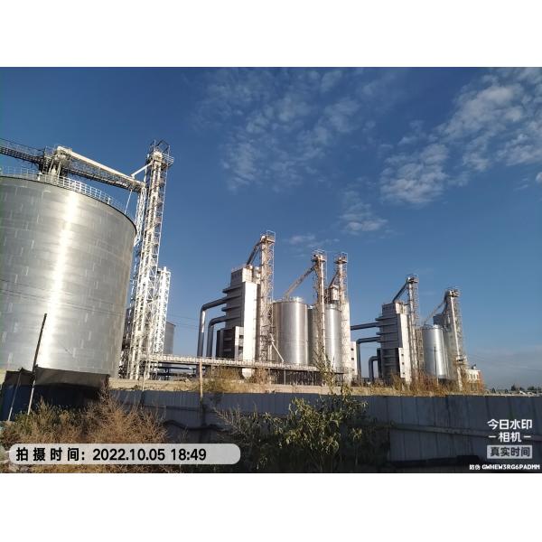 Continuous grain drying tower fully automatic continuous operation efficient moisture reduction suitable for various grains.