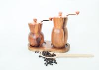 Natural Wood Color Wooden Salt And Pepper Grinder Set
