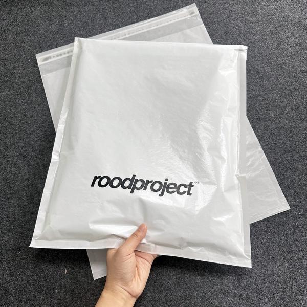 La plupart des produits sont fabriqués à partir d'une base de papier en verre, mais la plupart des produits sont fabriqués à partir d'une base de papier.