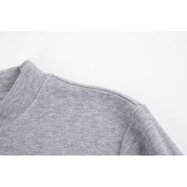 Gray Long Sleeve Shirt 90% Cotton Casual T-Shirt for Comfortable Wear