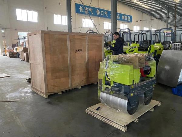 YL51C 2800rpm Road Construction Roller , 25hp Road Vibratory Roller