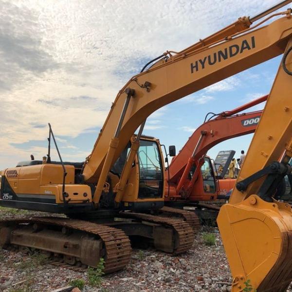 Original Used Hyundai Digger 215-9 Crawler Excavator with 22 Ton Operating Weight