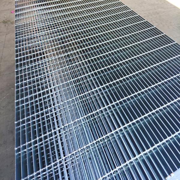 Industrial Workers Galvanized Steel Grating Walkway Maintenance Equipment Foot