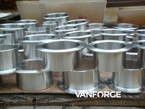 Duplex / Austenitic Stainless Steel Buttweld Caps , Butt Weld End Cap