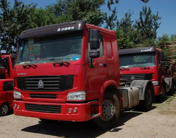 Caminhão SINOTRUK HOWO LHD 4X2 Euro2 336HP ZZ4187N3511V do trator