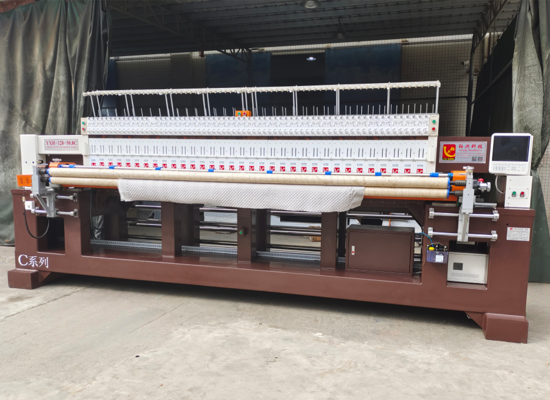 1200RPM 3.2M Computerized Quilting Embroidery Machine For Blankets