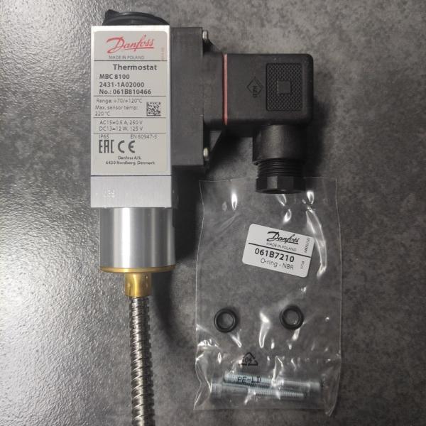 Améliorez vos opérations avec le levier de commande hydraulique du joystick Danfoss 061B810466 pour les applications industrielles et mobiles