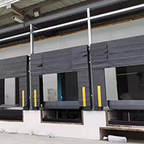 High Frequency Truck Dock Shelters Low Friction For E-Commerce Fulfillment Centers