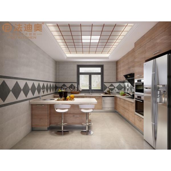 Wood Grain Stainless Steel Kitchen Cabinet with Quartz Countertop