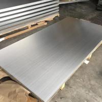 Plaque en feuille d'aluminium anodisée gravée à carreaux 3003 5083 2500 mm de longueur