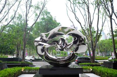 Escultura contemporânea exterior do metal do revestimento do espelho para a decoração quadrada