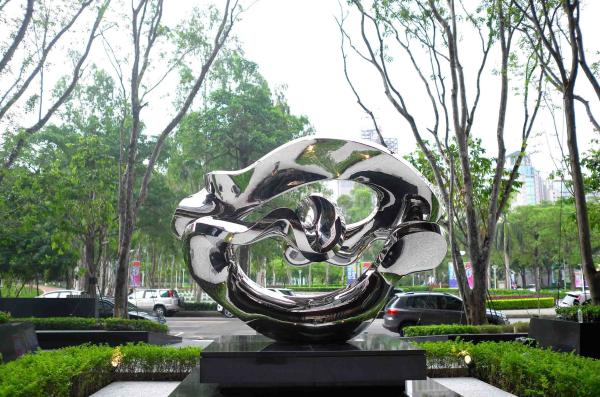 Mirror Finish Outdoor Contemporary Metal Sculpture For Square Decoration