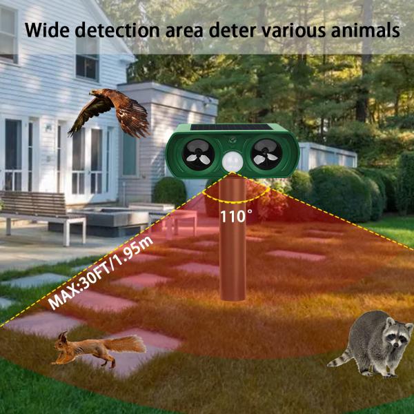 Outdoor Solar Powered Waterproof Animal Repeller Shocked Repeller for Animal Control