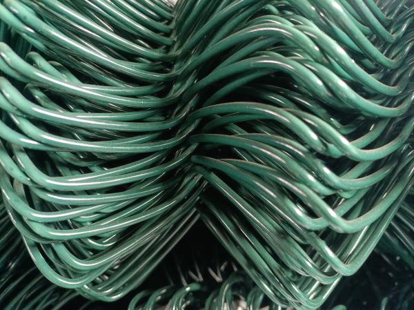 Oem Manufacture Supplier Of Farm Chain Link Fence Soccer Filed Net,Iron Net Anti Uv Use To Outdoor Field