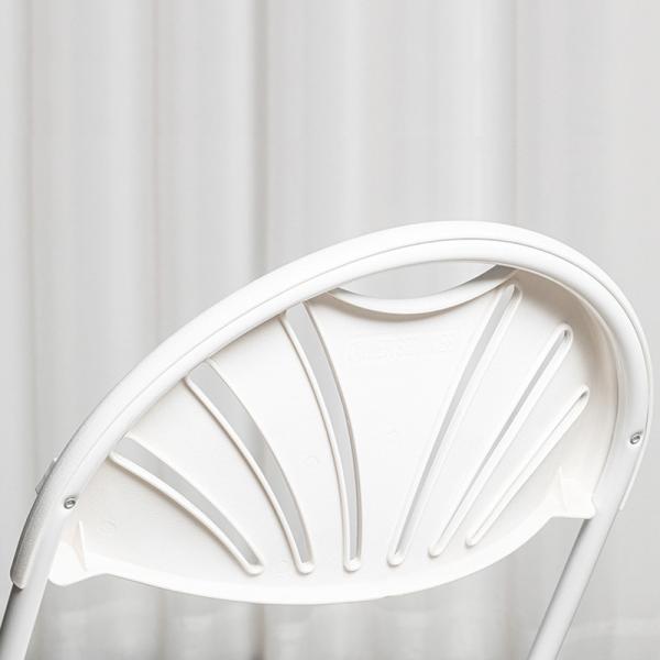 Villa Fan Back Folding Plastic Chair for Event Wedding within Your Budget