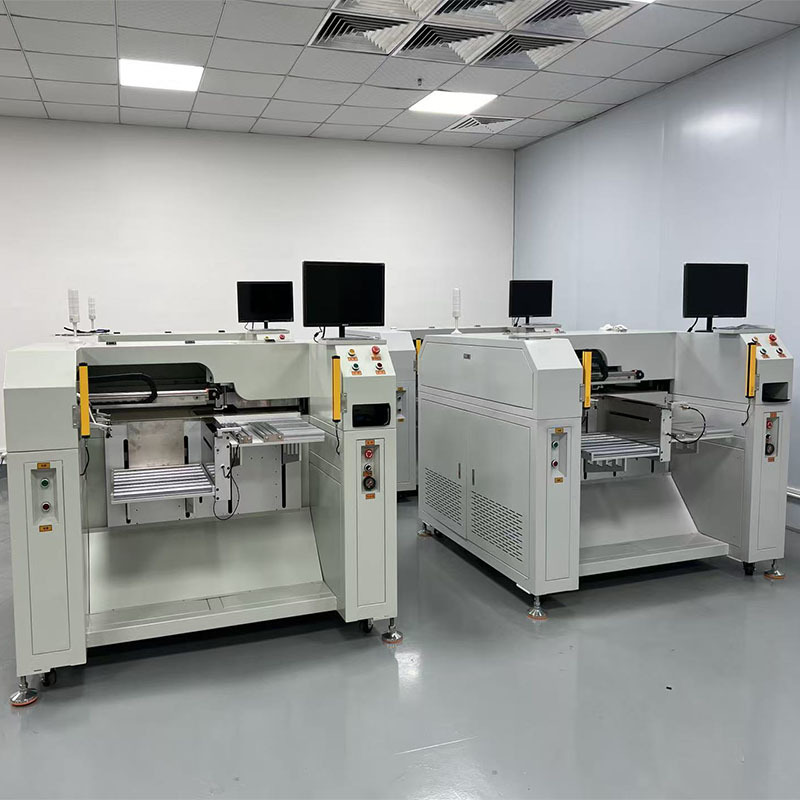 Fully Automatic CCD Camera Target Hole Punching Machine For Polycarbonate Polyester
