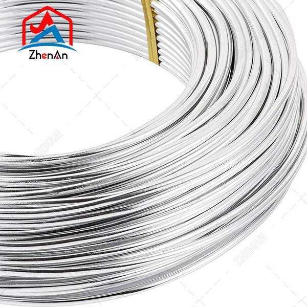 Profilé en aluminium extrudé Fil Formes personnalisées disponibles Excellente formabilité pour joints et bordures