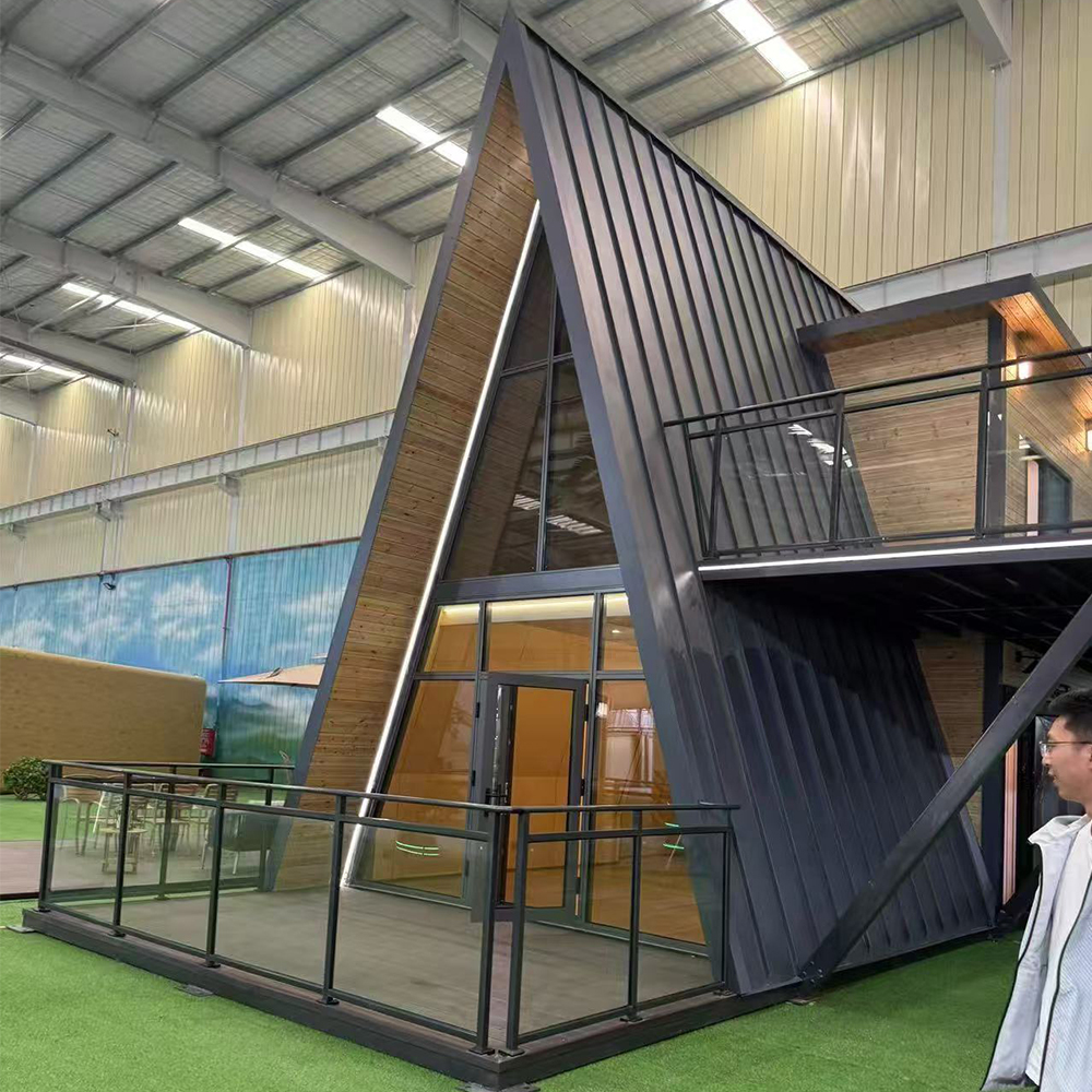 Modern Fashion High Quality Triangle Prebuilt House Sturdy Prefabricated Space for Family Daily Living