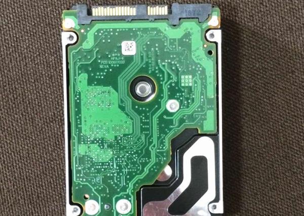 03X3614 10K 300G Seagate Hard Disk SAS ST9300605SS RD630/640/650 HDD