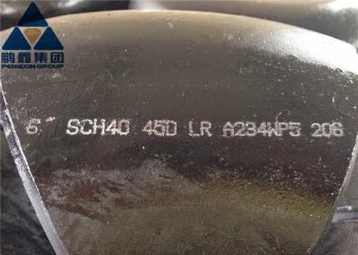 OS ENCAIXES de COTOVELO da TUBULAÇÃO 5 preto do aço de liga de SCH40 45D LR A234WP5 208 um cotovelo são um encaixe de tubulação que mude o sentido