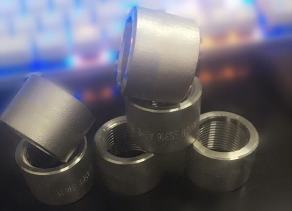 Stainless Steel NPT Half Coupling , Anti Rust Oil Half Inch Coupling For Petroleum