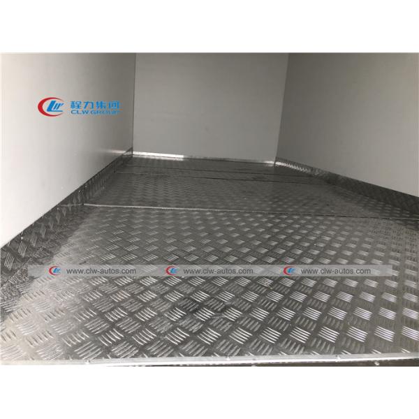 SINOTRUK HOWO refrigeró el camión vegetal del transporte de la fruta de los pescados de la carne de la unidad de Van Truck Thermo King Refrigerator