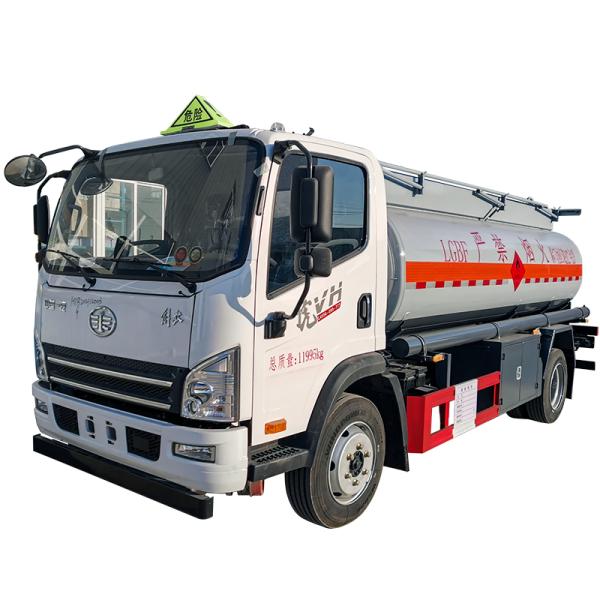 FAW 4x2 8000liters Fuel Tanker Truck with Large Tank Volume High Capacity