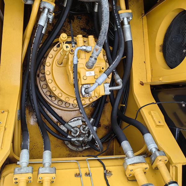 330D Used Caterpillar Excavators Heavy Equipment Original Components 1.4m3 Bucket Capacity