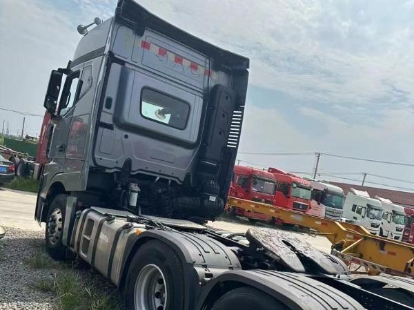 Used Heavy Duty Tractor Head Trucks For JAC K7 Automatic ZF Transmission 540hp With Sleeper 6*4
