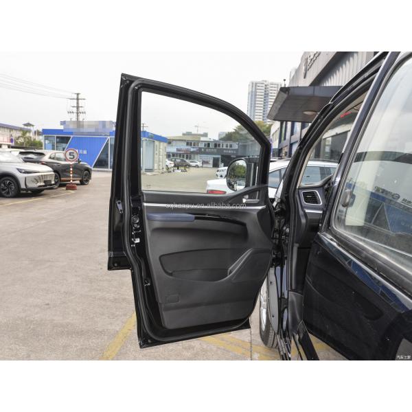 2023 Dongfeng Forthing Lingzhi 5-Seat Medium MPV Petrol Automobile Dark Interior Color