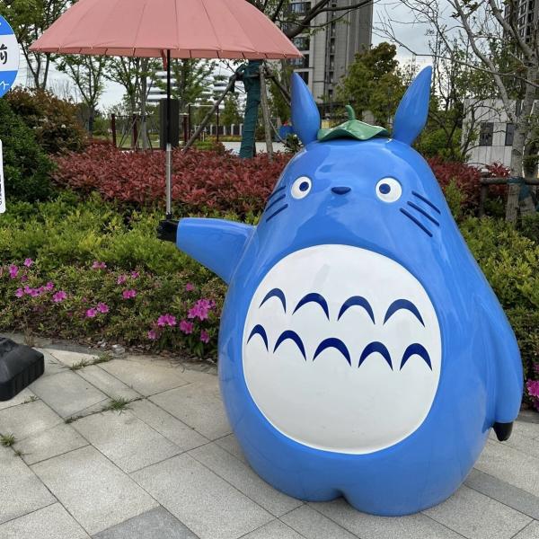 Eco-friendly Garden Decoration Life Size Fiberglass Ornament Model Outdoor Cartoon Rabbit Statue