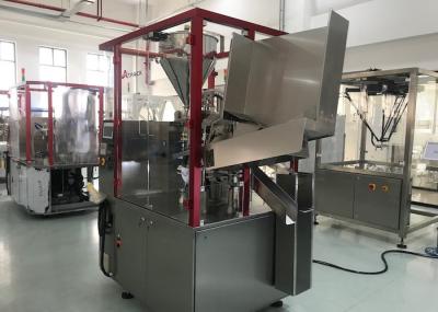 Eco Friendly Automatic Tube Filling Machine 60 Pieces / Min Hot Gun Heating System