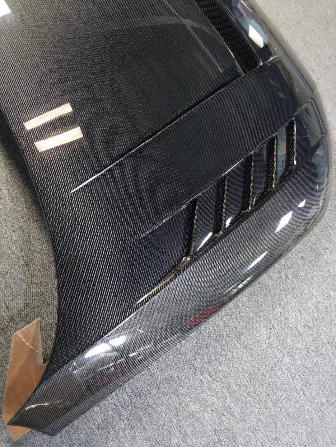 Modified Carbon Fiber Cover for Audi A4 B9 RS4 S4 Engine Single/Double-Sided Material