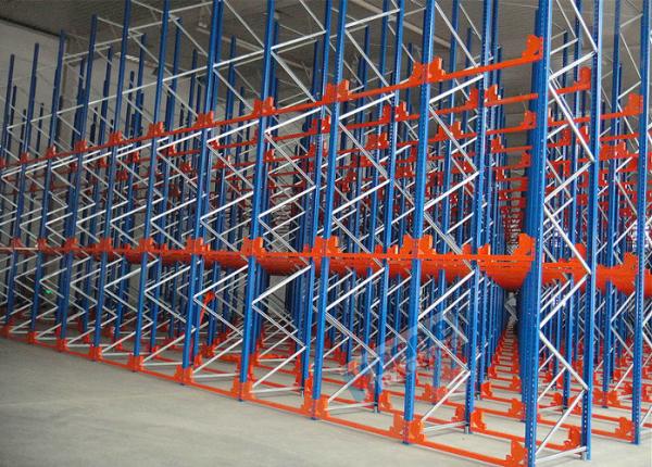 Q235 Q345 Steel Pallet Racks Radio Shuttle Racking Optimizing Space Networking Control